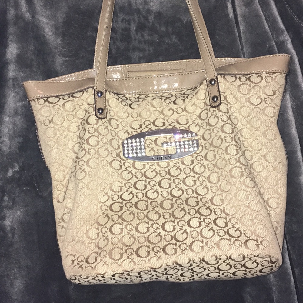 GUESS Purse ✨